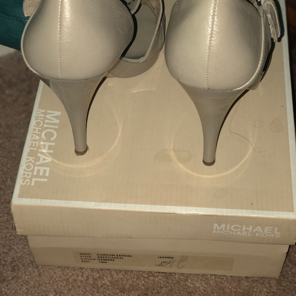 Sandal - Picture 5 of 6